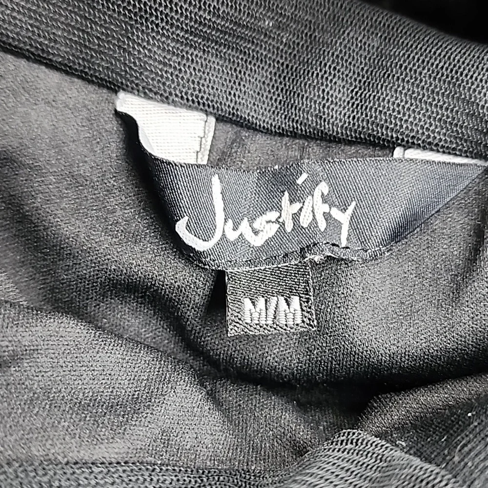 Dress justify - Picture 7 of 8